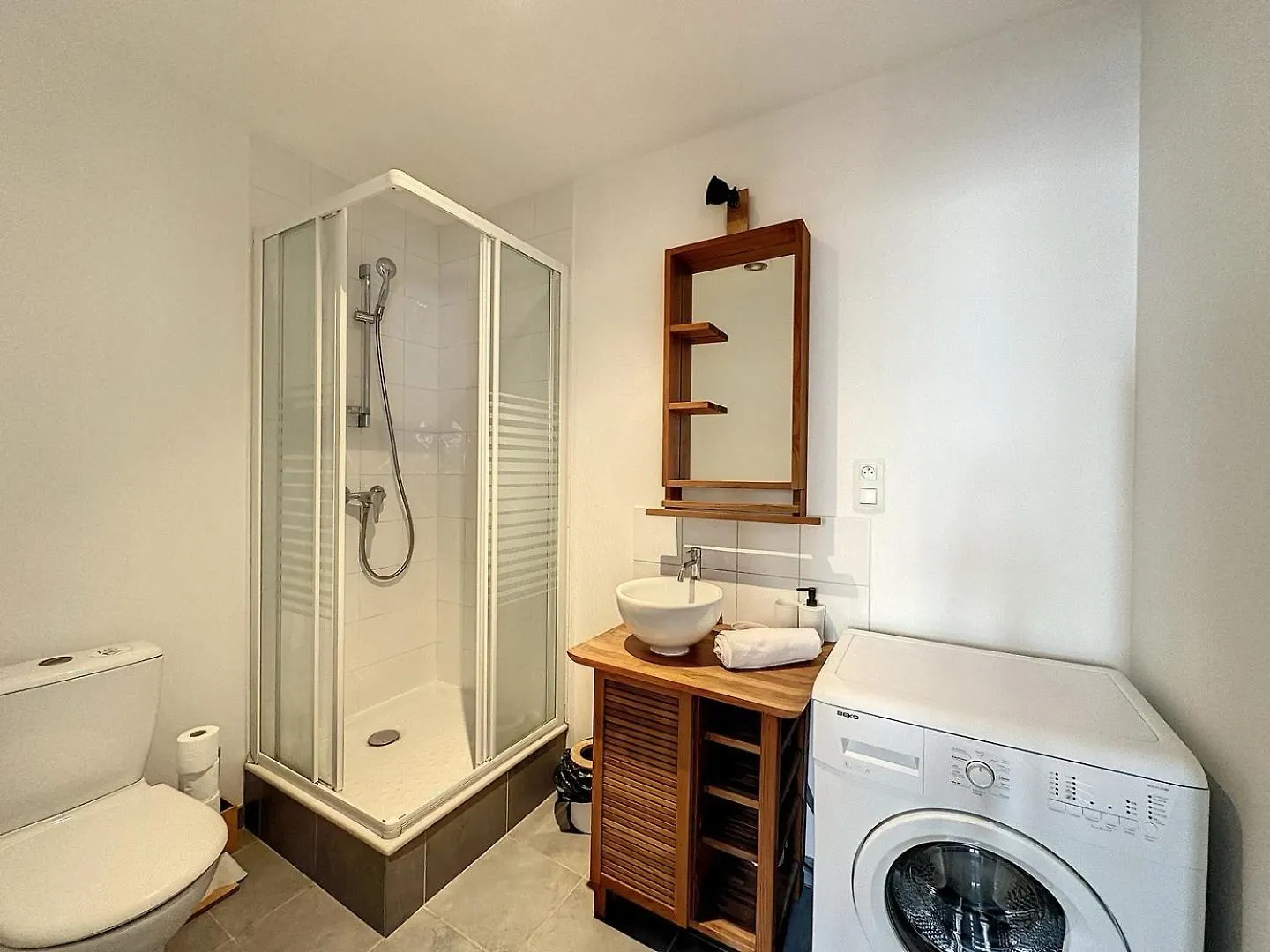 Cosy Appartement, St Sebastien Lyon